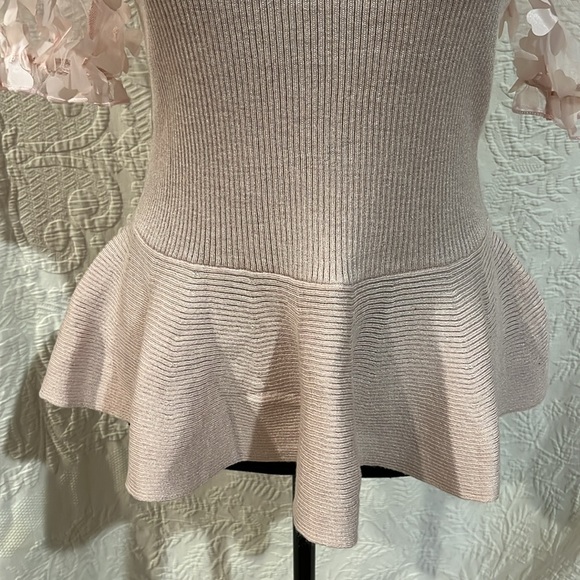 Love Scarlett short sleeve sweater, size medium, NWOT - Picture 6 of 11